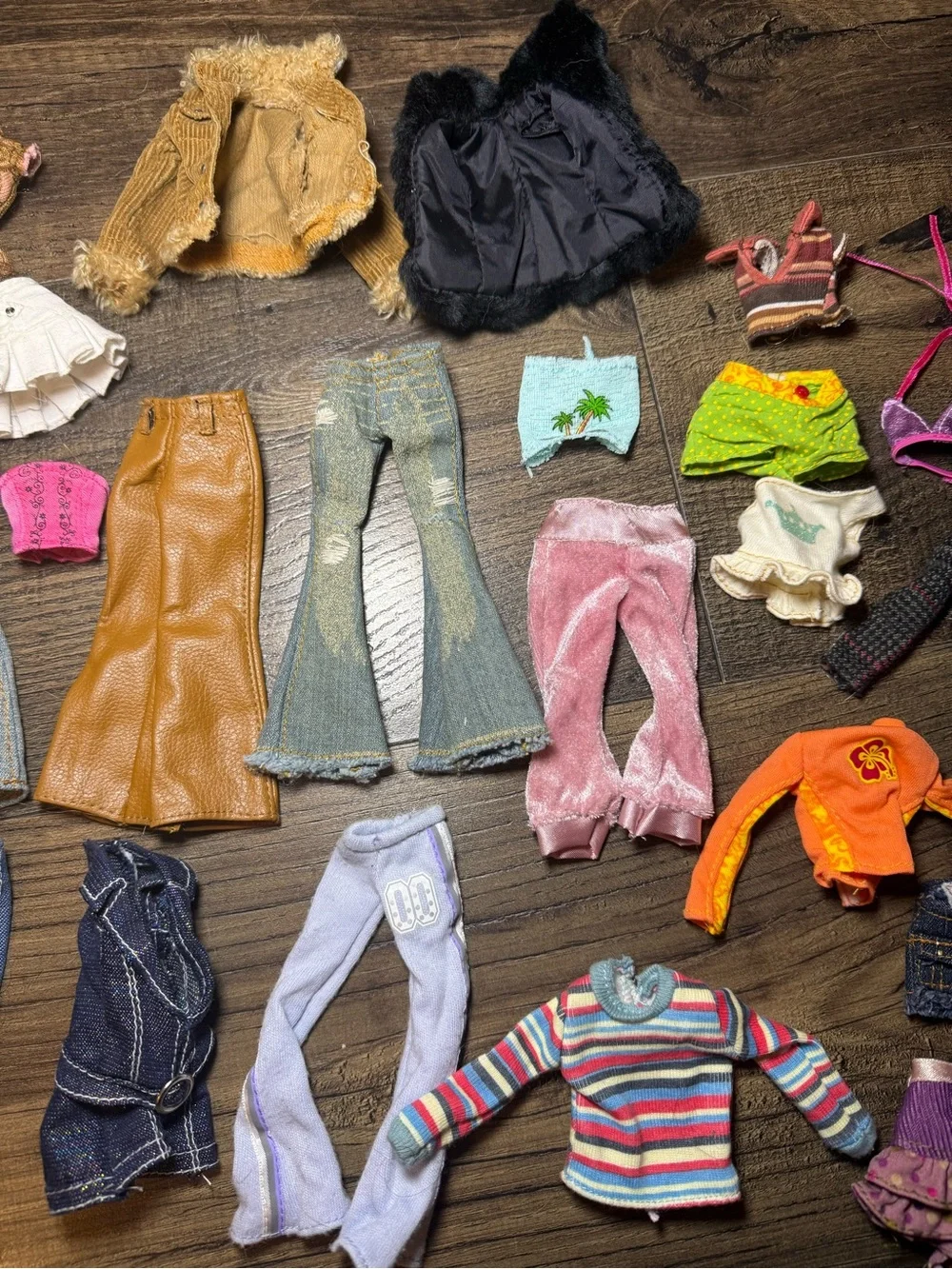 Vintage 2000's Y2K MGA Bratz Doll Clothing Shirts Pants Skirts Jackets Bundle 24